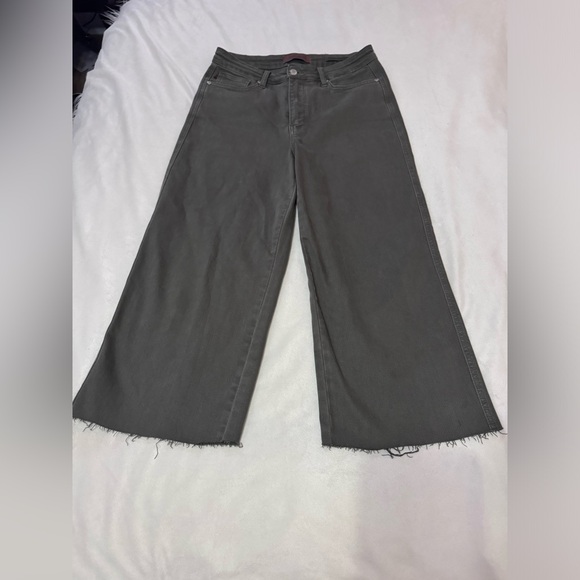 Judy Blue JB88734 High Waist Control Top Olive Green Fray Hem Crop Wide Leg 9/29 - Picture 4 of 15